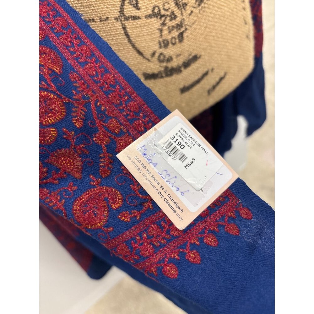 Luxurious Reversible Blue & Red Paisley Shawl Wrap Headcover Long Boho - Picture 4 of 7